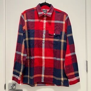 J. Crew Red and Navy Plaid Flannel Oxford Button Down Pullover Shirt